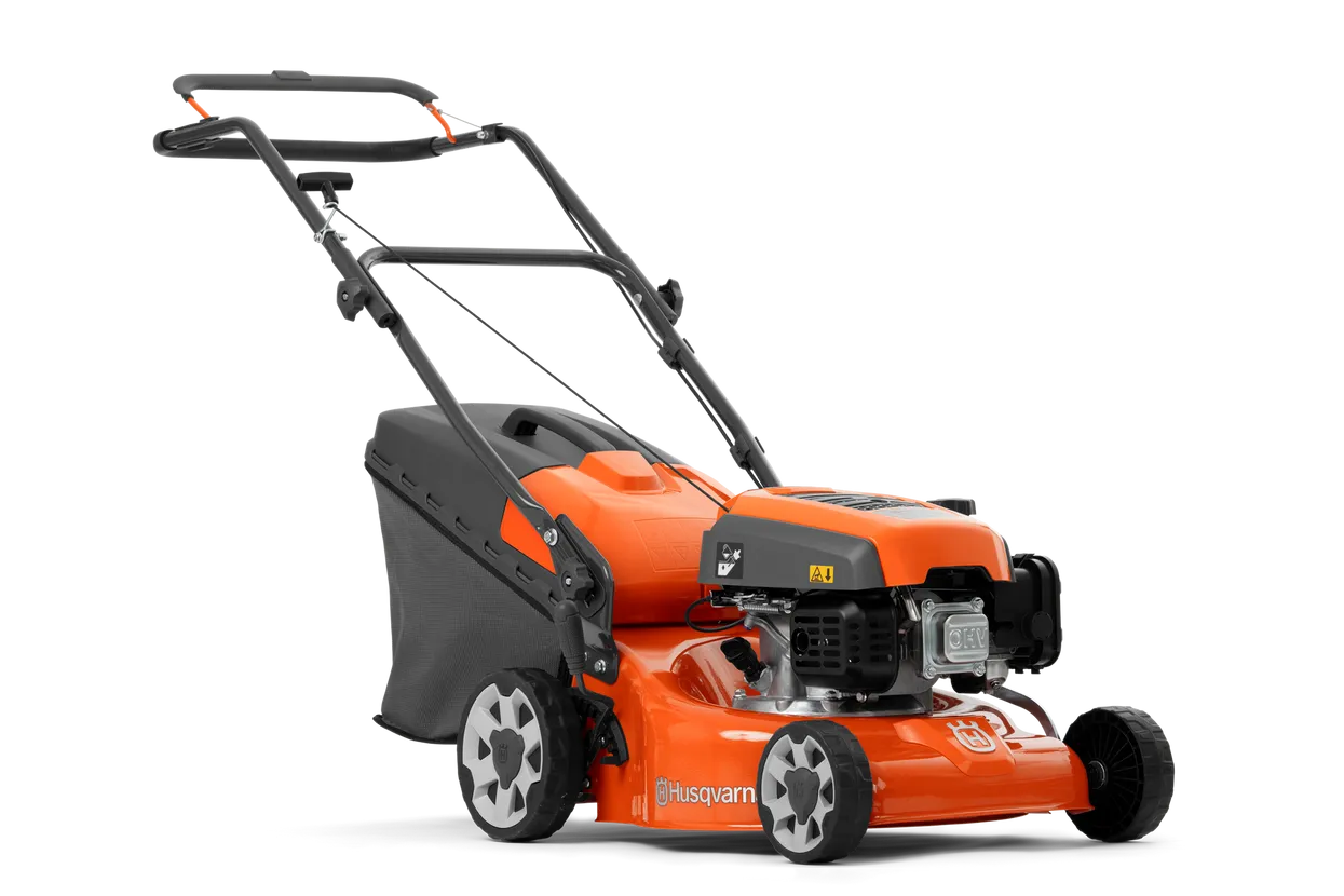 Husqvarna LC 140P Benzinli Çim Biçme Makinası